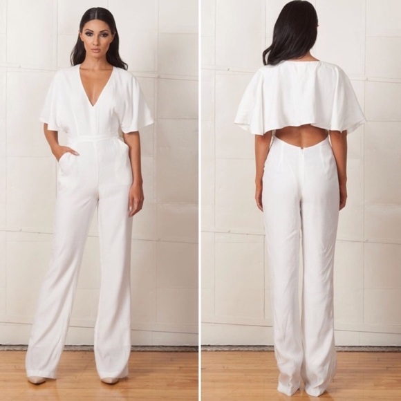 The Jetset Diaries Pants - STUNNING!! Jumpsuit! Deep V with open back 😍